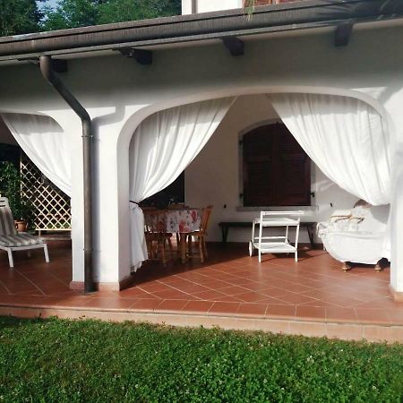 Вилла Da Adria Al Corvenale - Casa Vacanze Carrara - Экстерьер фото
