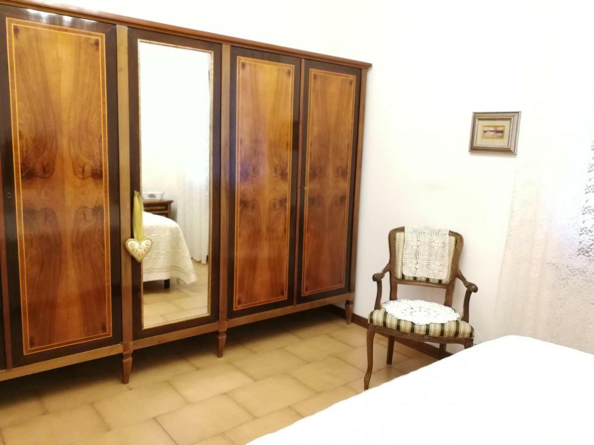 Вилла Da Adria Al Corvenale - Casa Vacanze Carrara - Экстерьер фото