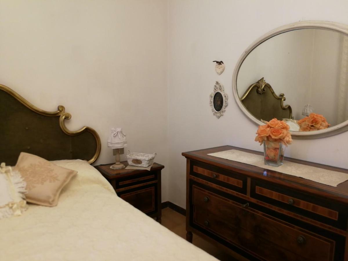 Вилла Da Adria Al Corvenale - Casa Vacanze Carrara - Экстерьер фото