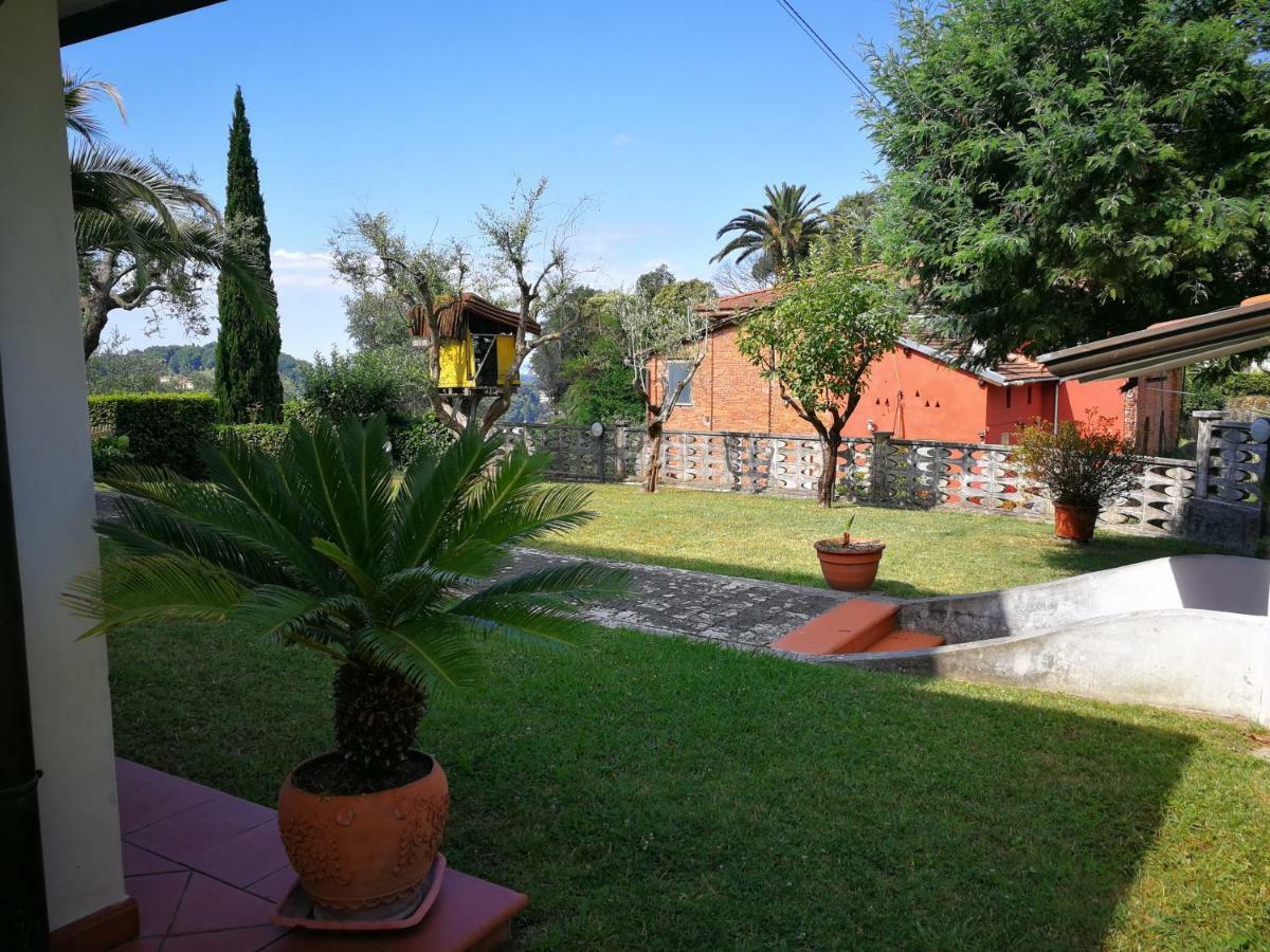 Вилла Da Adria Al Corvenale - Casa Vacanze Carrara - Экстерьер фото