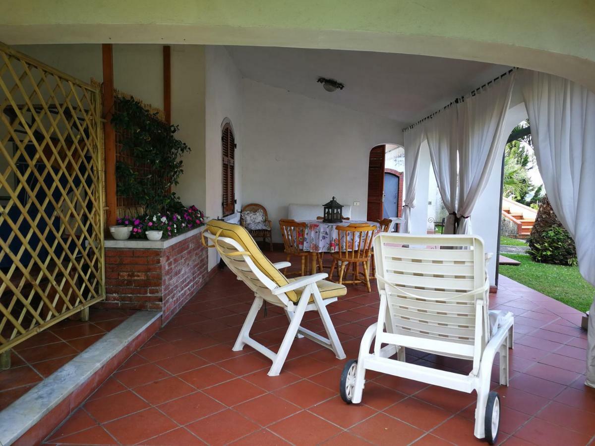 Вилла Da Adria Al Corvenale - Casa Vacanze Carrara - Экстерьер фото